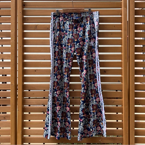 Adidas x Farm Rio Cirandeira Flare Floral Track Pants - Size M - Picture 11 of 12